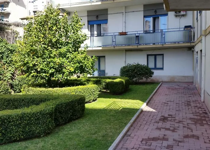 Hotel Tora House Catania